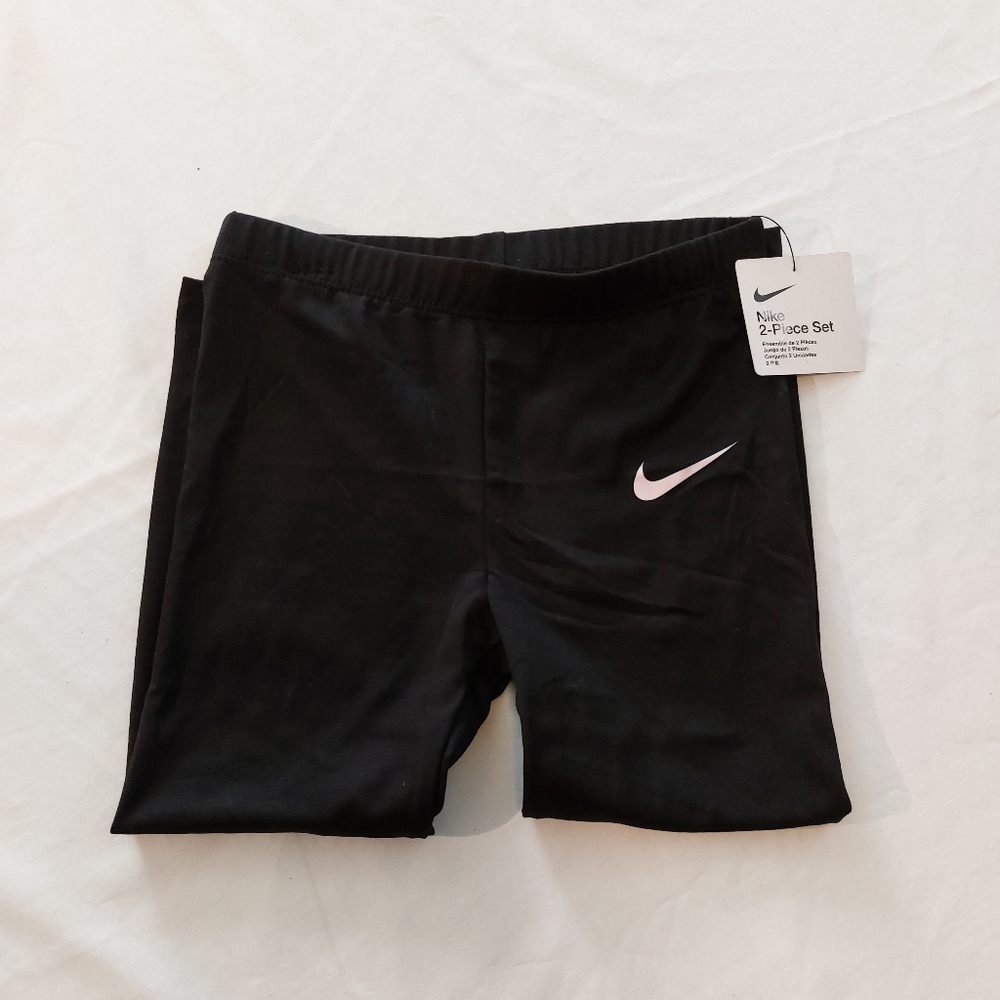 Nike Lightweight Black Leggings NWT 4T - Picture 6 of 8